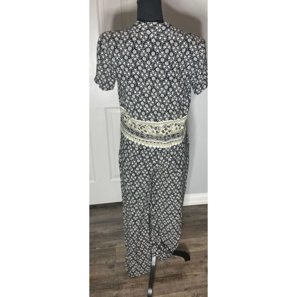 Donna Ricco-2 piece set- Women's-Size 4 - Picture 2 of 3